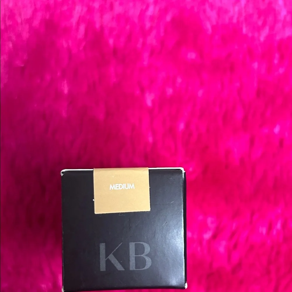 Kristofer Buckle Triplicity Perfecting Foundation Stick - Medium Cream